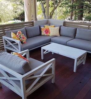 Outdoor patio furniture