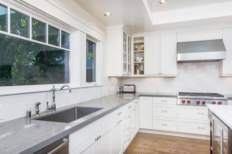 white kitchen cabinets green