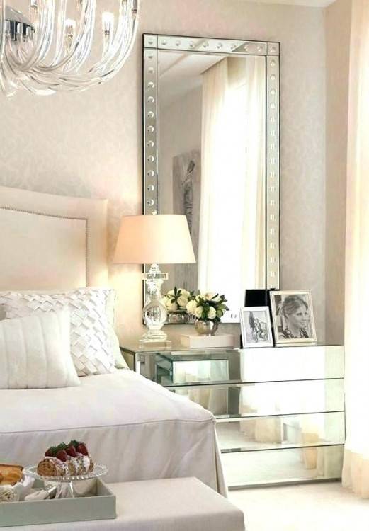 hotel room decoration ideas