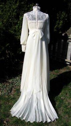 70's inspired wedding gown