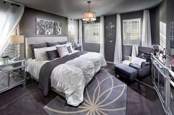 silver bedroom decor ideas black white