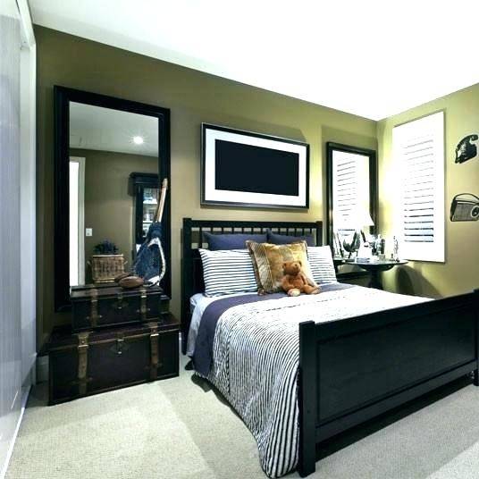 mirror above bed headboard with large designs white and black mirrored furniture bedroom ideas