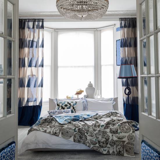 navy blue and gold bedroom blue and gold room blue and gold bedroom ideas with royal