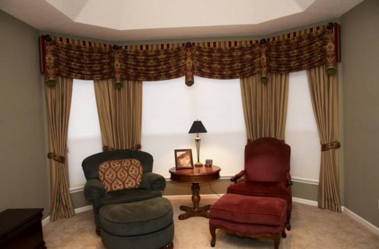 valances for bay windows window curtain ideas