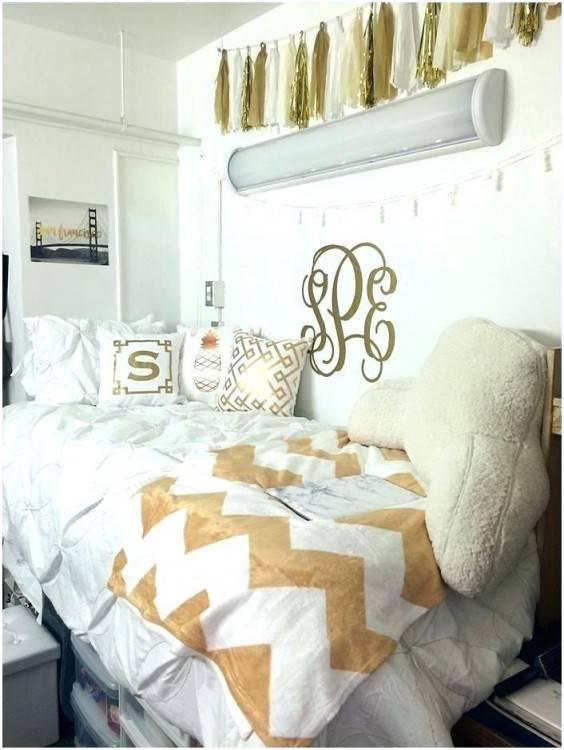 unforgettable white and gold bedroom decor gold and white bedroom ideas gold black white and gold