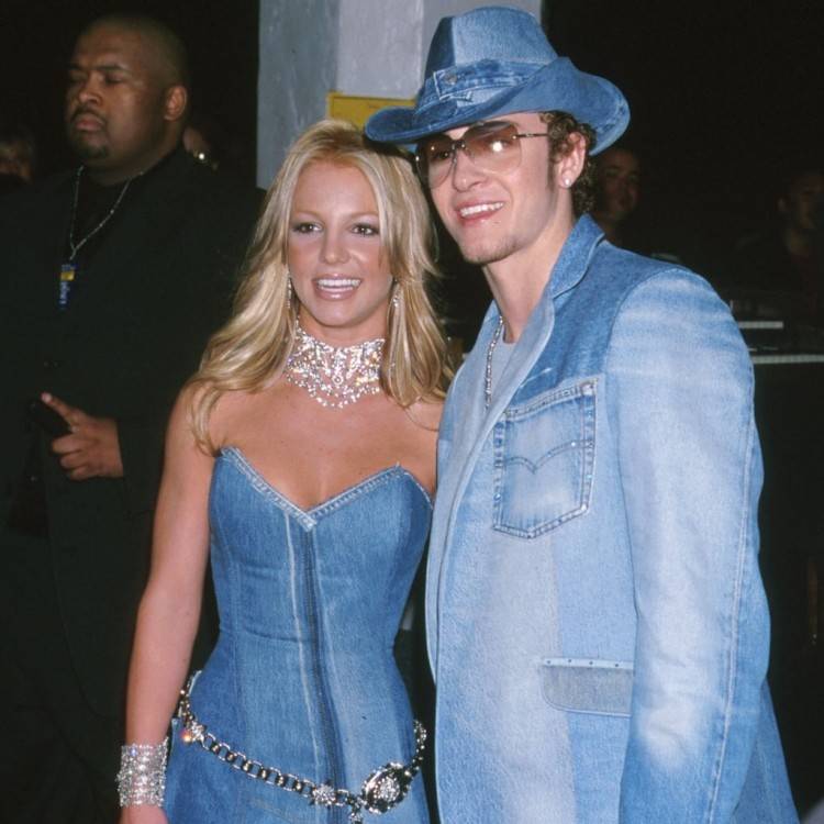 These terrible fashion trends of the 2000s need to stay in the past