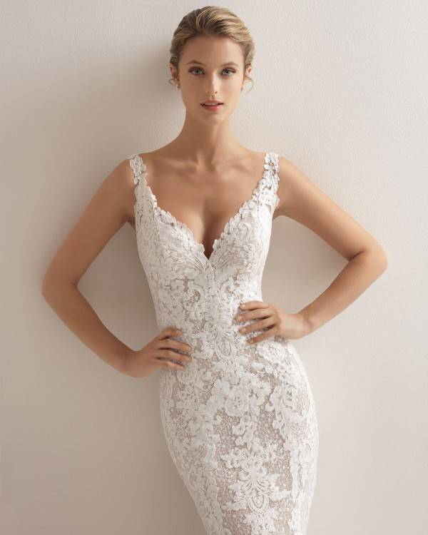 6391 Romantic Lace Wedding Dress with Cameo Back by Stella York