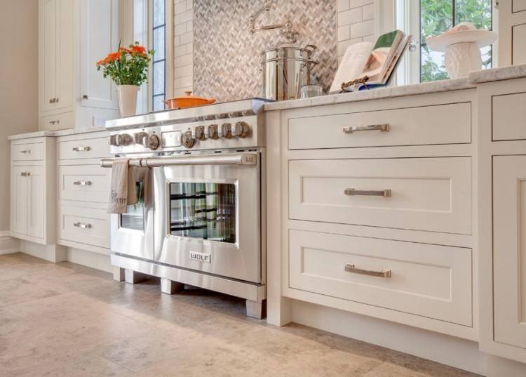 Custom Kitchen Cabinetry