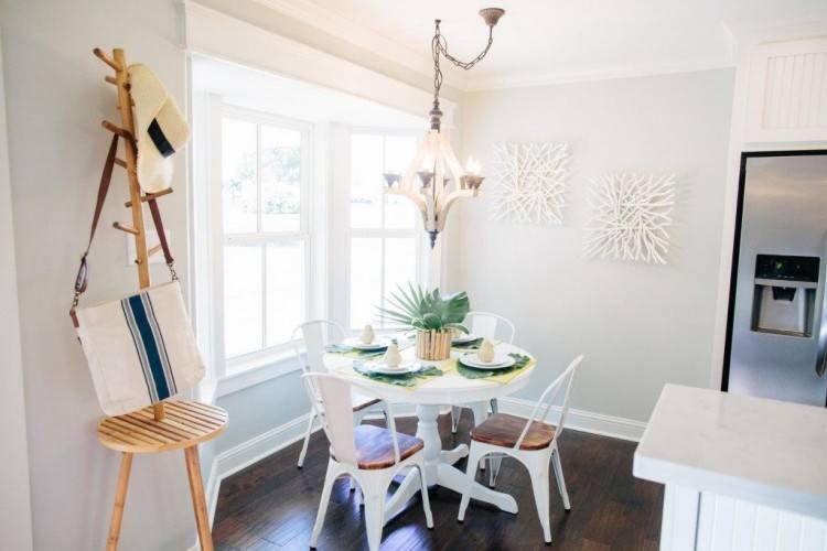 Farmhouse style dining room inspiration