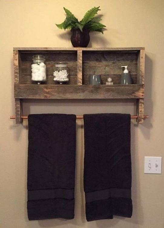 pallet wall bathroom