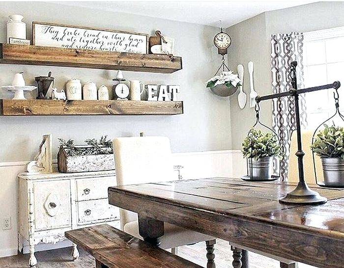 farmhouse table decor