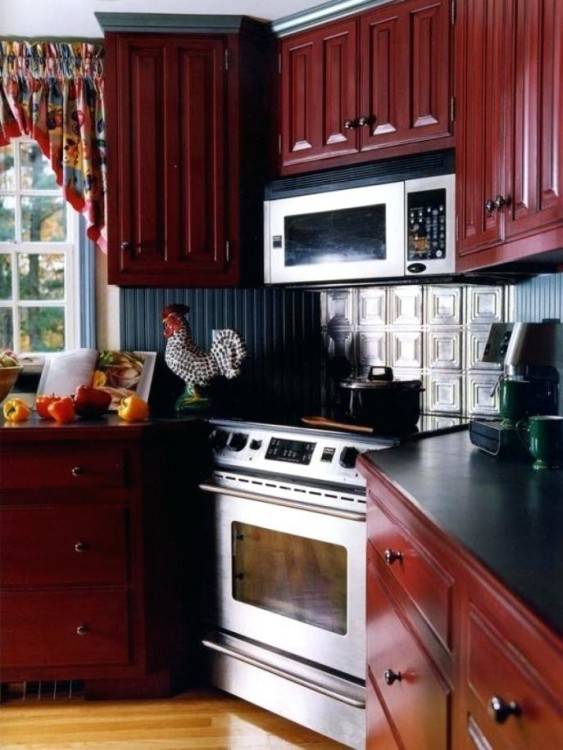 barn red kitchen cabinets