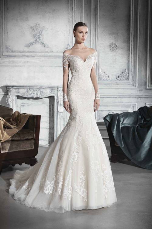 Luxury Rhinestones Crystal Beaded Wedding Dresses 2018 Illusion Neckline Cap Sleeve Bridal Gowns Floor Length Long Bride Dress Vestido Tulle Funky Wedding