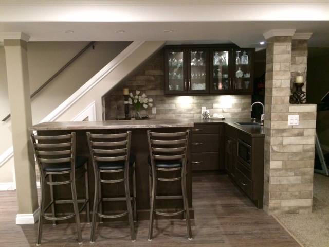 Painted kitchen cabinets in alabaster by Kitchen Craft Cabinetry