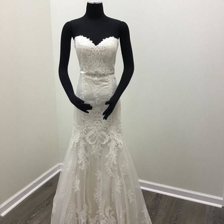 Regency Organza Style 6405 Feminine Wedding Dress Size 12