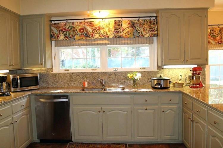 kitchen window decoration ideas