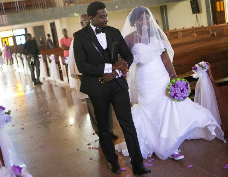 National wedding dresses can be a variety of colors and patterns