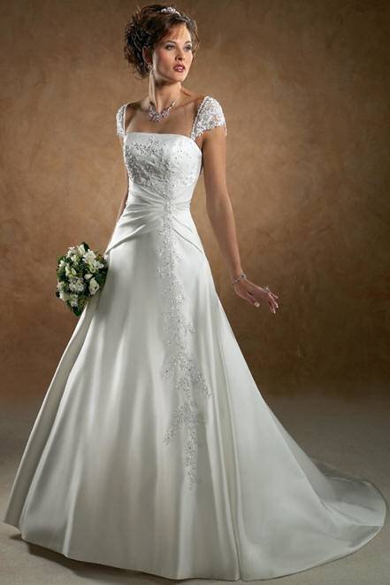 Wedding Dress Styles For Short Brides 715 X 1100 Disclaimer : We do not own any of these pictures/graphics