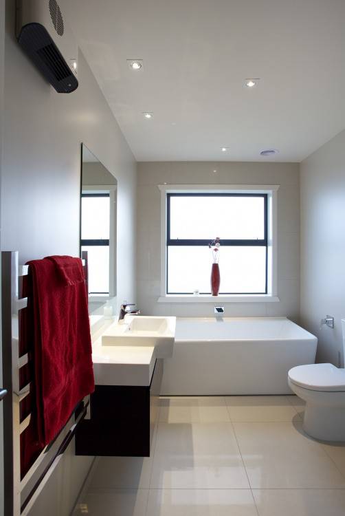 small corner bathtubs with shower