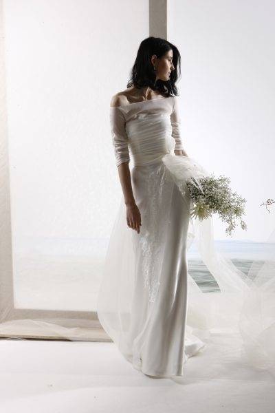 Modest Country Style Bohemian Garden Lace Tulle Scoop Neck Illusion Short Sleeves Wedding Dress