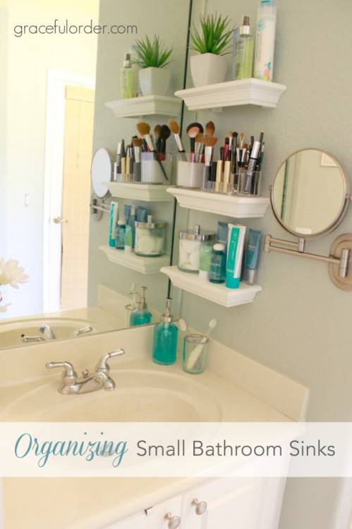 Inexpensive and simple design and organization ideas for a small bathroom