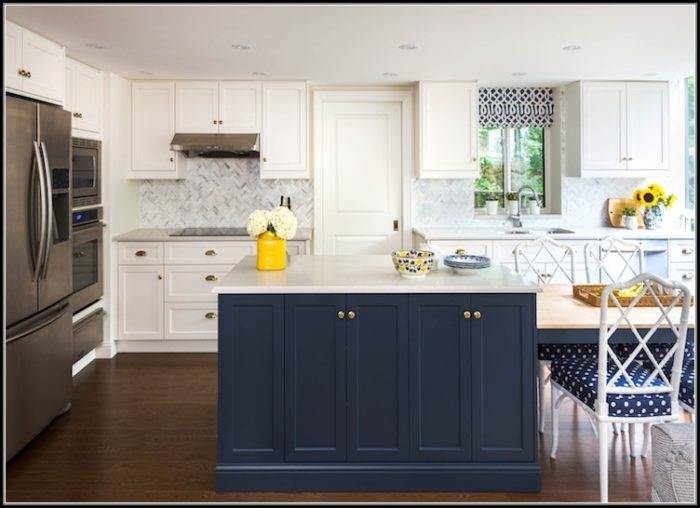 navy blue kitchen